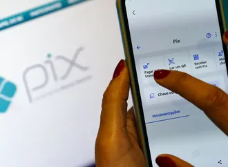 Bancos passam a oferecer Pix Automático a partir desta segunda