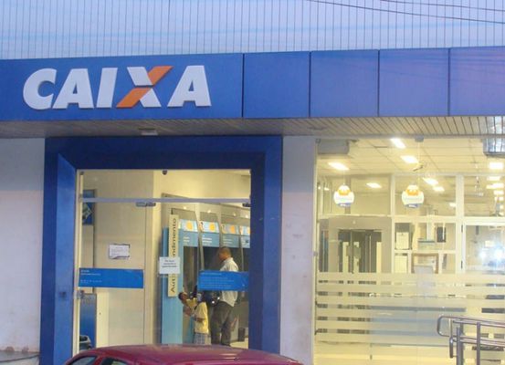 Caixa Econômica de Irecê é alvo de vandalismo