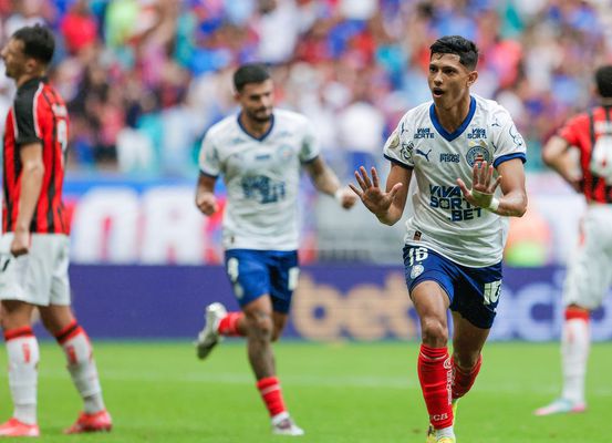 Corinthians e Bahia vencem em rodada de clássicos pelo Brasileirão