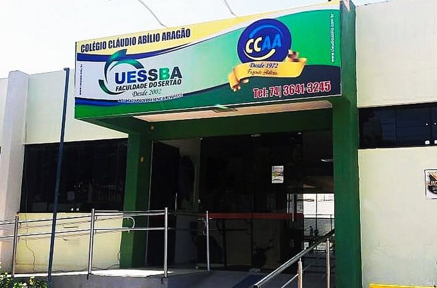 UESSBA fecha as portas e deixa alunos sem diploma; grupo prestou queixa