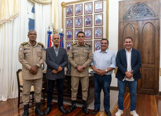 LEM: Franklin Willer se reúne com comando da PM em Salvador, para tratar de doação de terreno para Batalhão