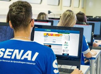 Senai Bahia oferece 929 vagas gratuitas em cursos de aprendizagem industrial; Irecê está entre eles